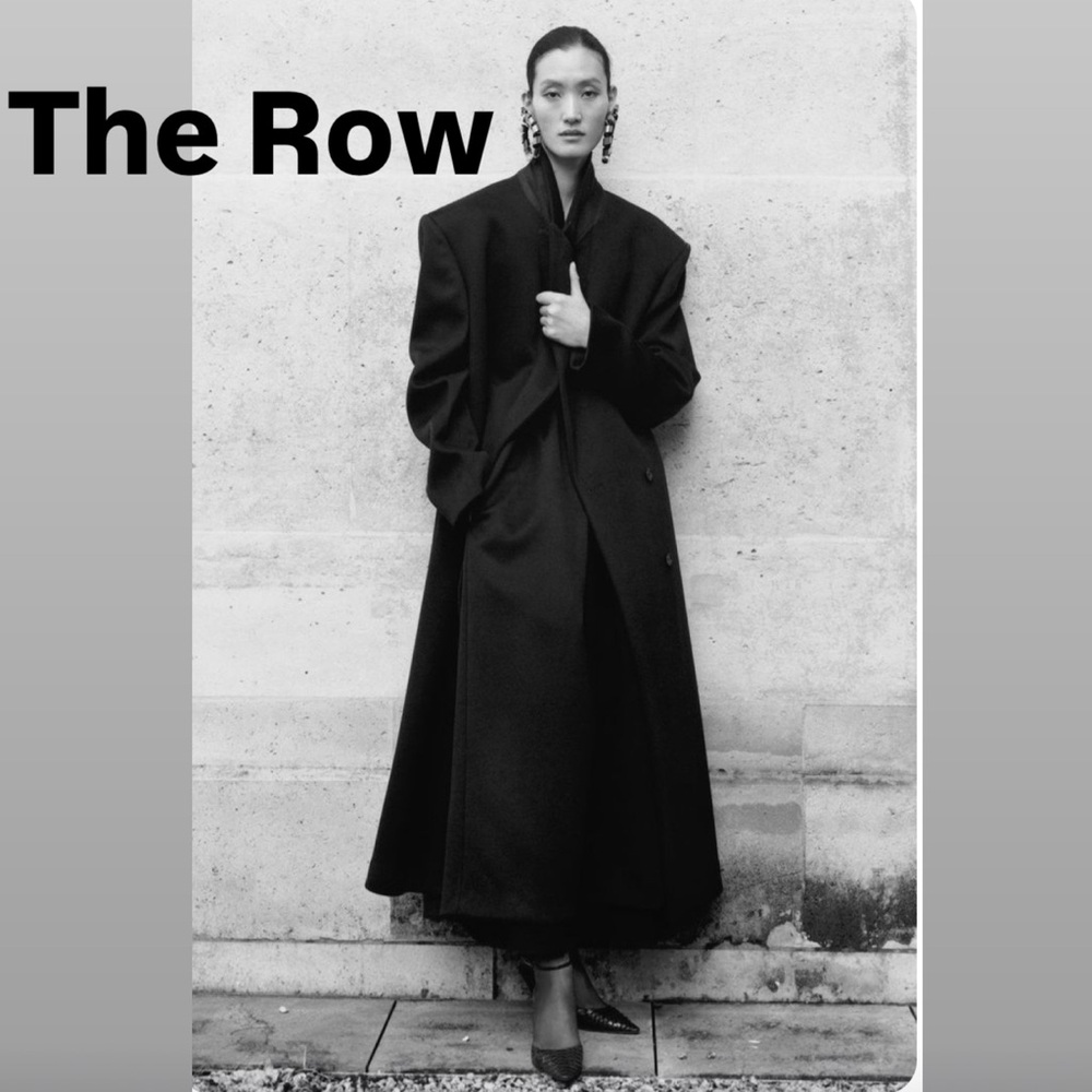 The Row - Picture 3 of 3